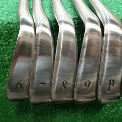 Xxio 8 Graphite Iron Set Regular Flex Irons 6-Pw 0689245 Right Handed Golf Club