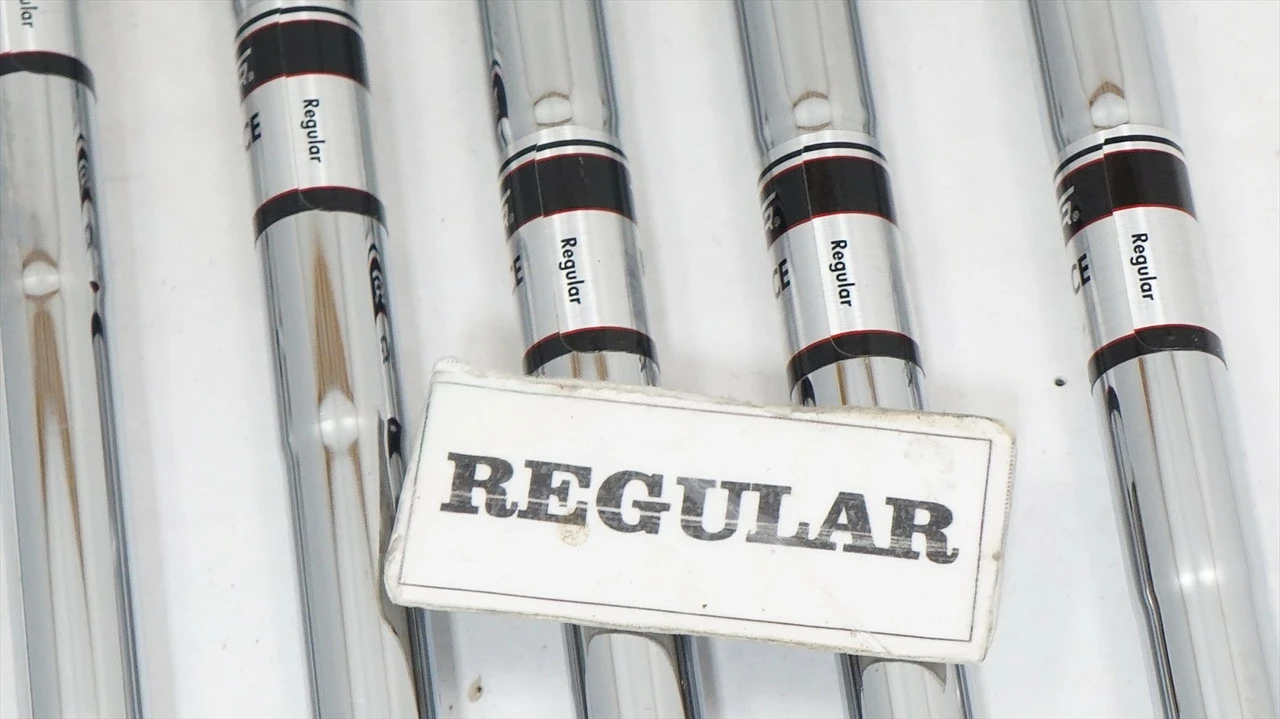 Adams Idea A12 Os Iron Set 7-Pw, Gw Regular Flex Steel 0889742 Fair - Image 3