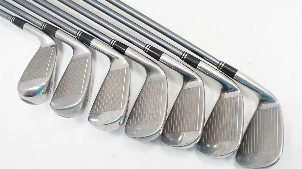 Cleveland Hi-Bore W-Series Iron Set 4-Pw Ladies Flex Graphite 0953575 Good - Image 4
