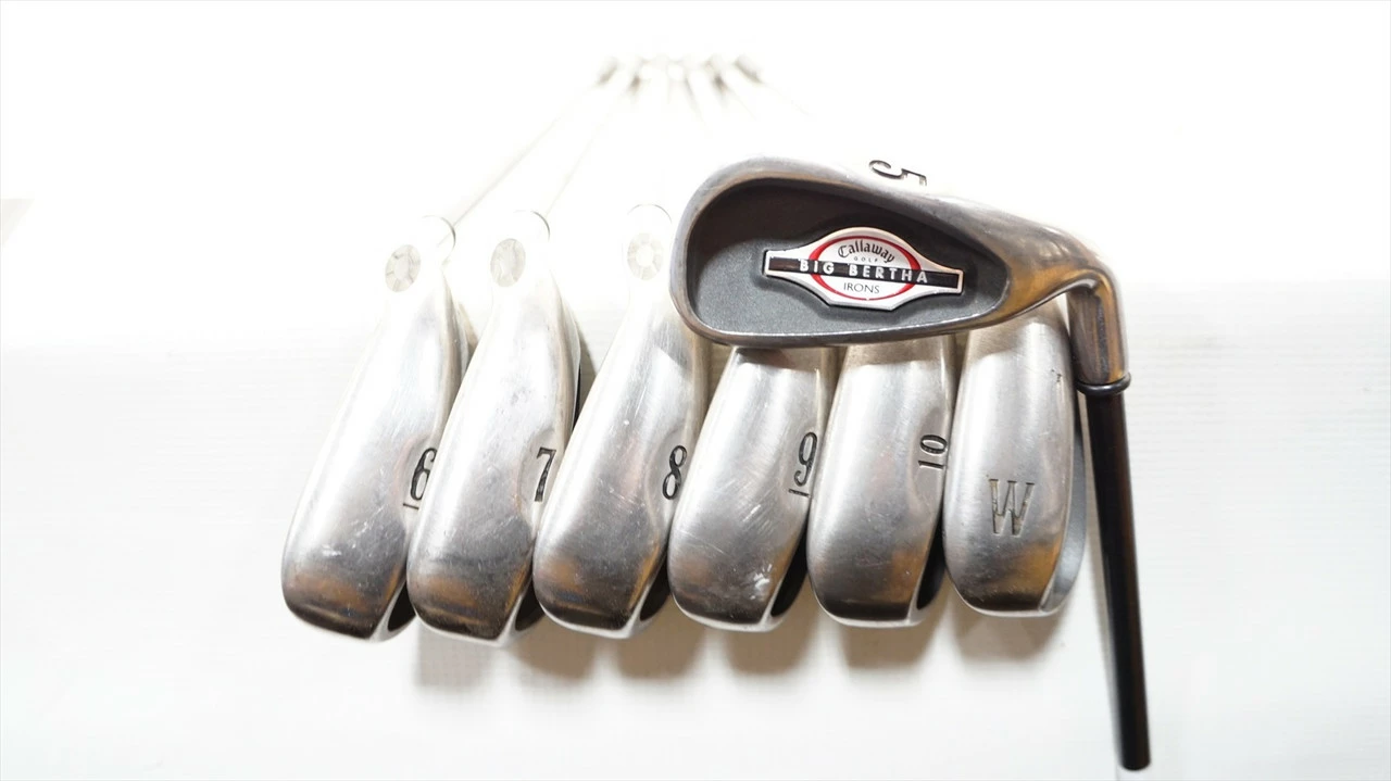 Callaway Big Bertha 2002 Model Iron Set 5-Pw Firm Rch 75I Graphite 0957386 Good