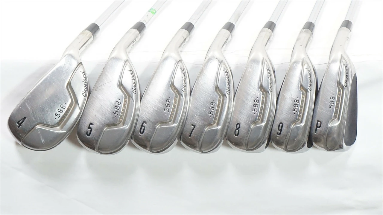 Cleveland 588 Altitude Iron Set 4-Pw Regular Flex Traction 85 Steel 0966010 Good