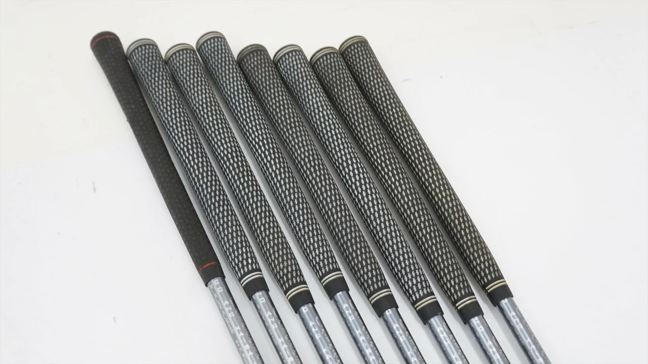 Cobra King Forged Tec Iron Set 4-Pw, Gw Regular Matrix Red Tie 0987258 Good - Image 3