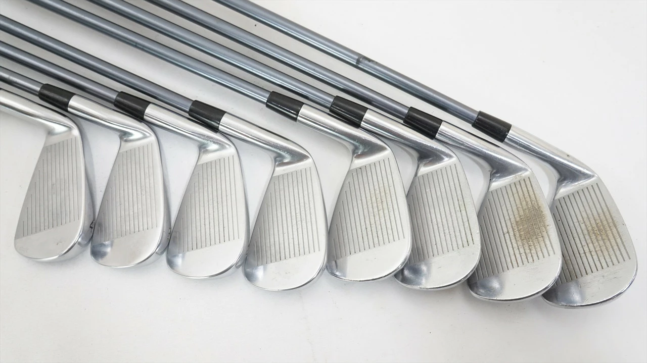 Cobra King Forged Tec Iron Set 4-Pw, Gw Regular Matrix Red Tie 0987258 Good - Image 4