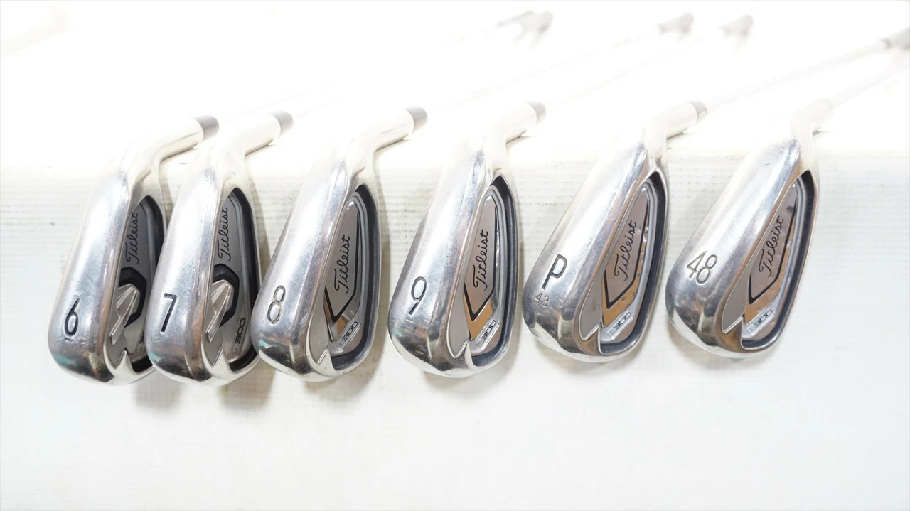 Titleist T300 Iron Set 6-Pw, 48 Regular Flex Amt Red Steel 1016165 Good