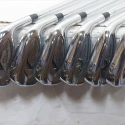 Titleist T200 Iron Set 5-Pw Regular Flex Dynamic Gold Steel 1017891 Excellent