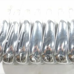 New Wilson D9 Forged Iron Set 5-Pw, Gw Stiff Flex Dynamic Gold 105 1018234