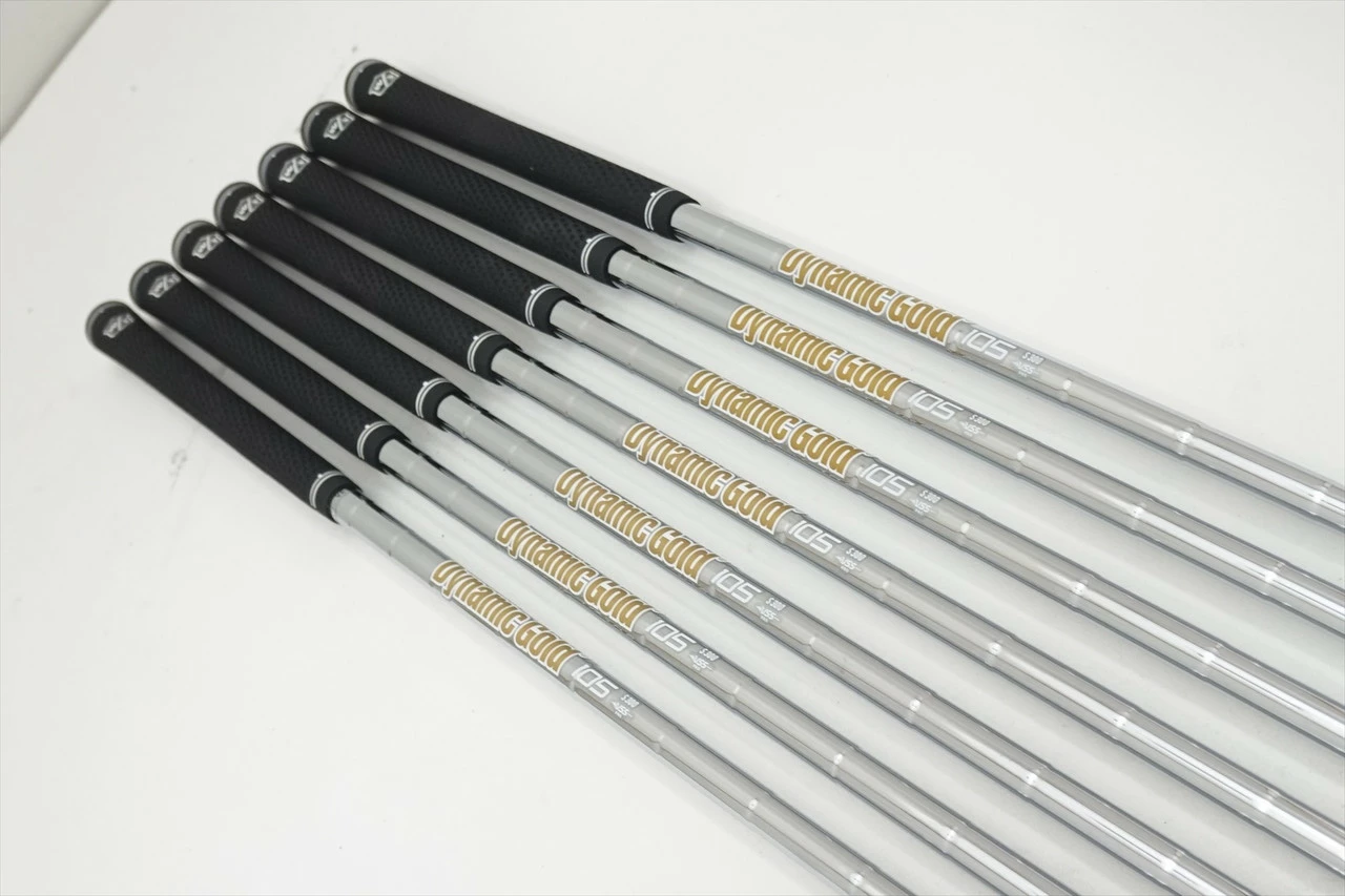 New Wilson D9 Forged Iron Set 5-Pw, Gw Stiff Flex Dynamic Gold 105 1018234 - Image 2
